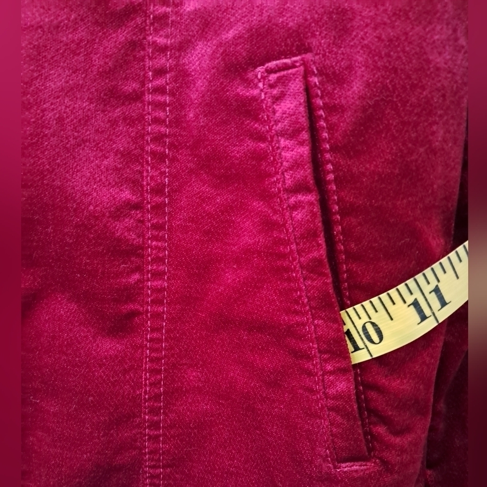 Chico's Elongated Velveteen Jacket Red Velvet Long Trucker Shacket Coat Size 2P - Picture 8 of 16
